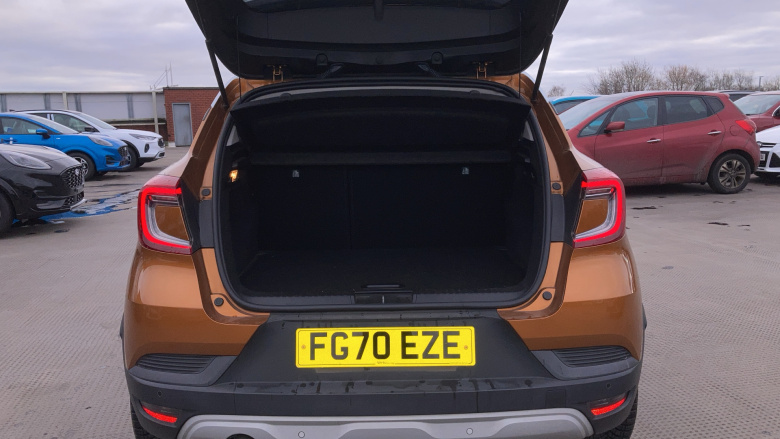 Renault Captur 1.3 TCE 130 Iconic 5dr Petrol Hatchback